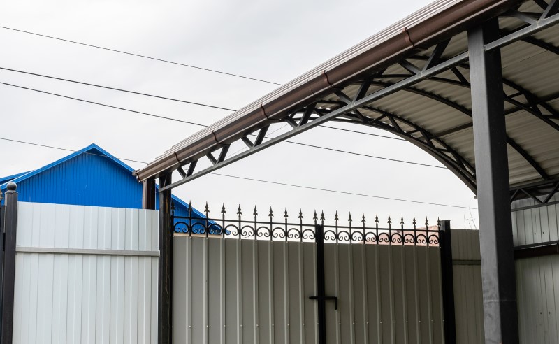 Железные модульные секции на базе стандартных блок-контейнеров