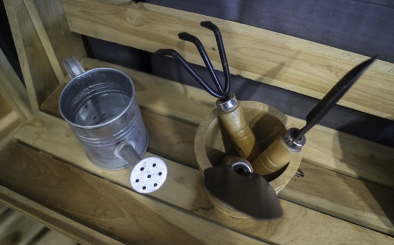 Настенные системы хранения - один их самых востребованных и удобных вариантов