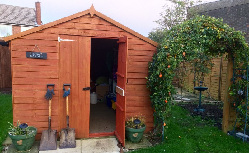 Вы можете сделать хозблок индивидуальным и смешать все варианты стилей