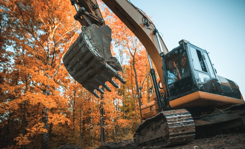 Экскаваторы нужны для выполнения земельных работ