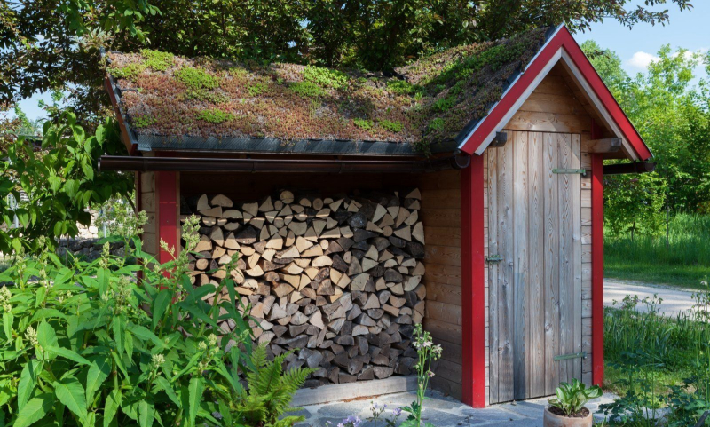 Обшивка дровника