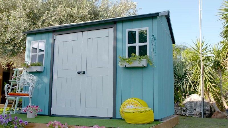 пластиковый контейнер готовый