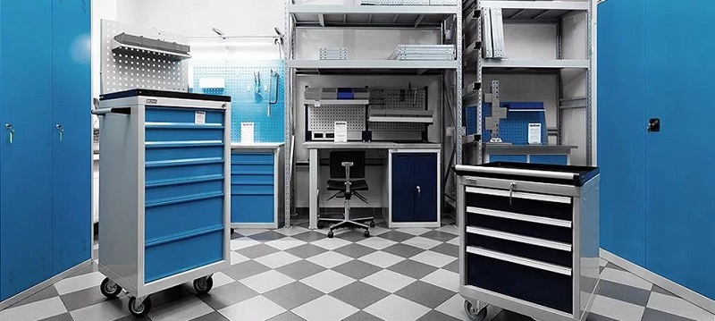 различные металлические шкафы скогги