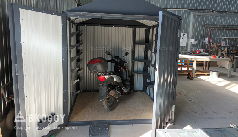 В металлической конструкции используются материалы, хорошо зарекомендовавшие себя при оборудовании боксов