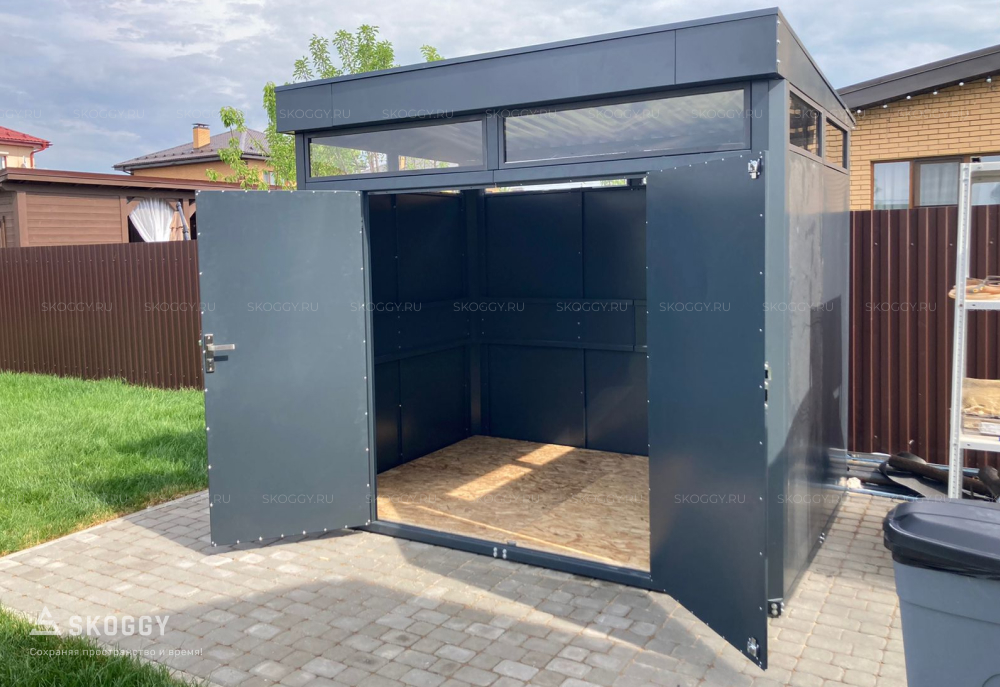 Хозблок на дачном участке