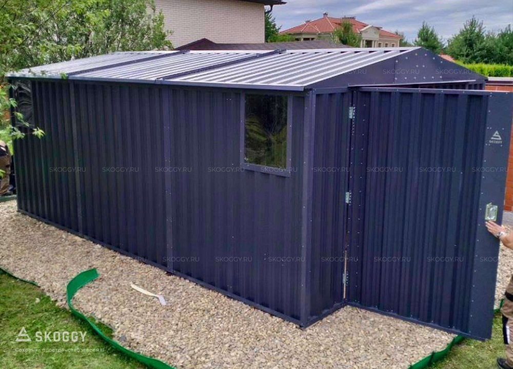 Гараж с окном SKOGGY