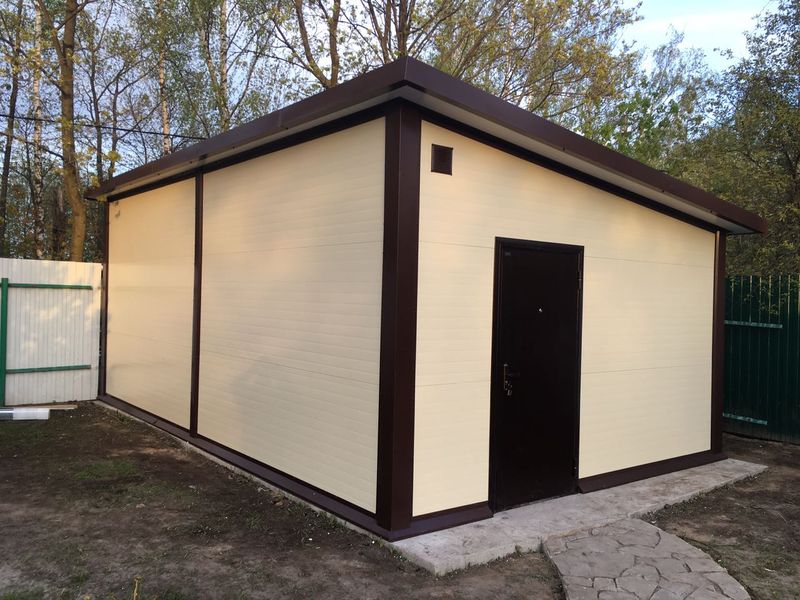 Хозблок из сэндвич-панелей