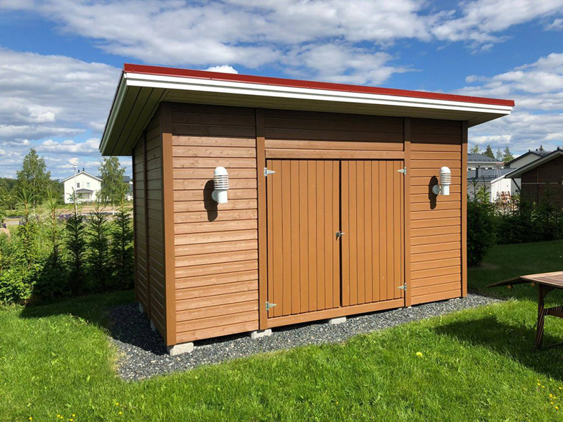 Деревянный гараж