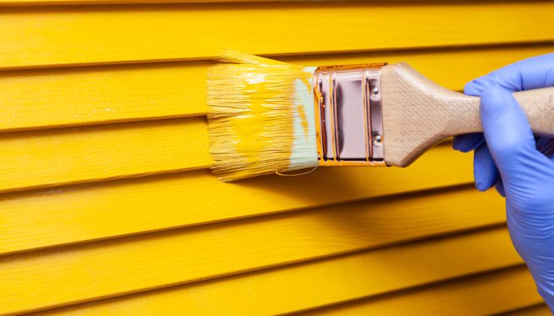 Яркие цвета придают дому индивидуальность