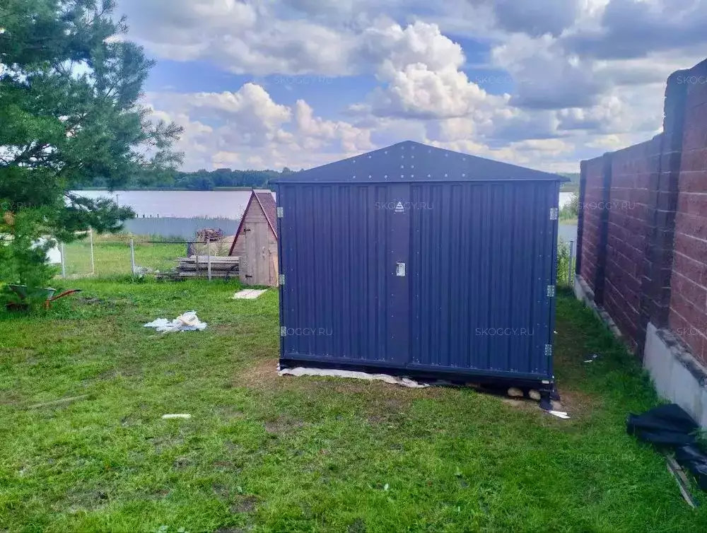 Вместительный гараж для лодки в графитовом цвете в дер. Соболево, Тверская обл.