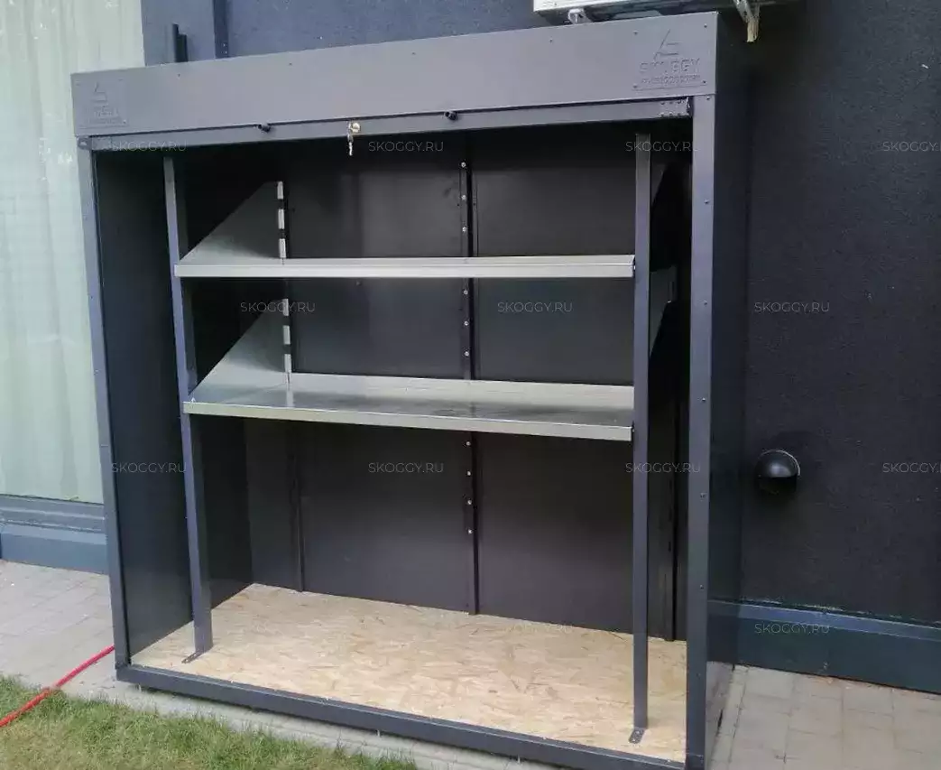 Шкаф для садового инвентаря и колес в графитовом цвете в дер. Славково, Истринский г.о., МО