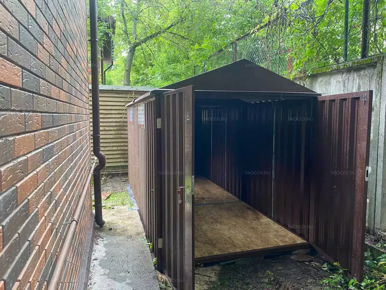 Хозблок для хозяйственных принадлежностей в расцветке "под дерево" в дер. Хрипань, Раменский р-н, МО