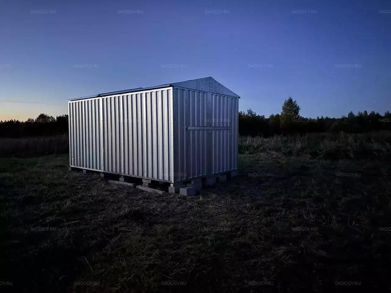 Гараж для мини трактора и прочей техники в цинковом цвете в Нижегородскую обл.