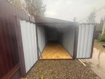 Вместительный гараж для квадроцикла в шоколадном цвете в с. Синьково, Раменский г.о., МО