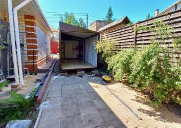 Хозблок СКОГГИ из металла для дачи для инструментов в д. Владычино