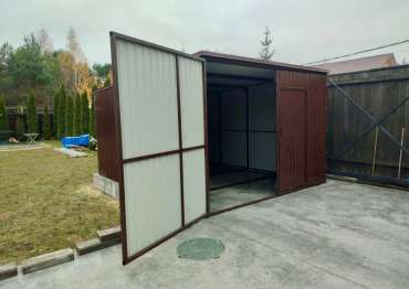 Гараж для автомобиля с воротами SKOGGY в КП Челюскинский парк