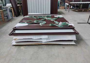 Контейнер SKOGGY в разобранном виде в д. Грязь