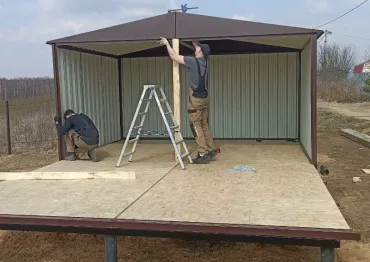 Широкий контейнер SKOGGY в д. Леньково