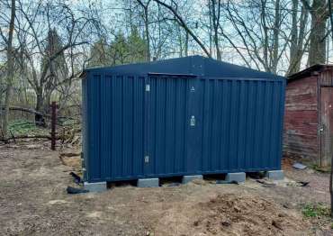 Широкий контейнер 4,22х3,06 м для хранения инвентаря в с.Трубачеевка
