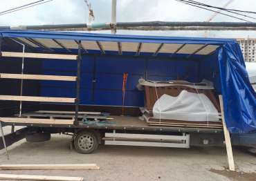 Контейнер в разобранном виде в с.Нелжа, Воронеж