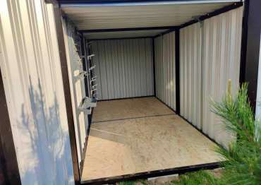 Разборный хозблок изнутри в с. Петровское, Истринский ГО