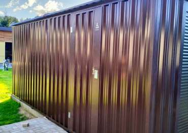 Гараж с рольставнями и дополнительной дверью сбоку в дер. Никольское, Солнечногорский р-н, МО