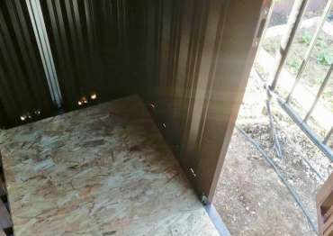 Отделенная часть хозблока под дровницу в дер. Спас-Каменка, Дмитровский р-н, МО