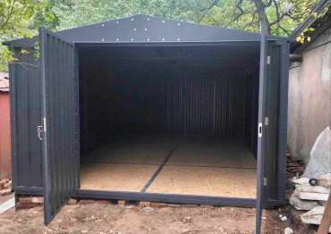 Большой гараж со смещенной воротной группой на участок в пос. Усово-Тупик, Одинцовский р-н, МО