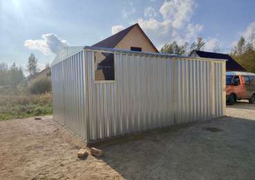 Гараж в цинковом цвете для заказчика в с. Белогостицы, Ростовский р-н, Ярославская область