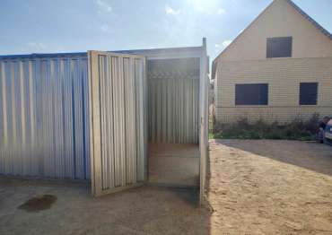 Гараж с дополнительной дверью в с. Белогостицы, Ростовский р-н, Ярославская область