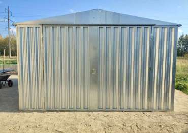 Широкий автомобильный гараж в с. Белогостицы, Ростовский р-н, Ярославская область