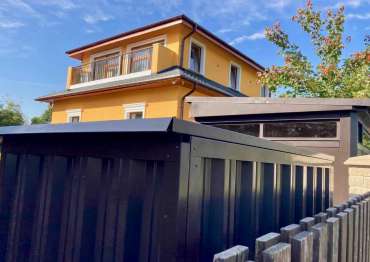 Люксовый контейнер + дровница д. Румянцево, Мытищинский р-он, МО