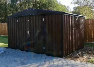 Хозблок для хранения садового инвентаря в двойной расцветке для заказчика в СНТ Сказочный, г.о. Серпухов, МО