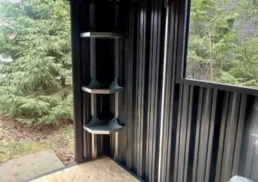 Современный комплект из хозблока и дровницы на участок в КИЗ Зеленая роща, дер. Сивково, Одинцовский р-н, МО