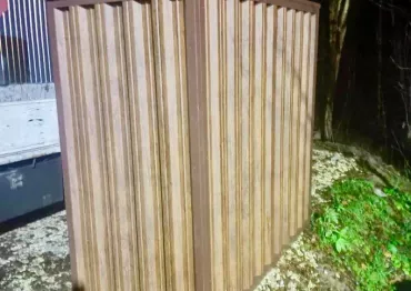 Функциональная дровница в расцветке "Наив Марун" в дер. Погребищи, Судогодский р-н, Владимирская область