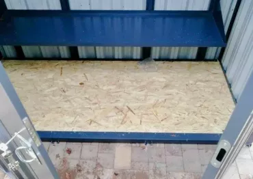 Стильный нестандартный малыш-контейнер для хранения инвентаря в дер. Покровское, г.о. Истра, МО