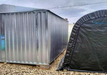 Практичный автомобильный гараж в блестящем цинковом цвете в дер. Бурмакино