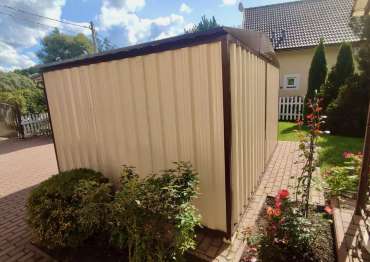 Прочный гараж для мототехники в двойной расцветке в КП Гельвеция, Тульская область