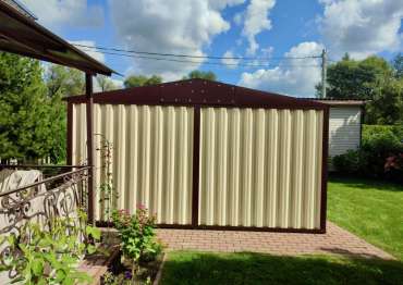 Надежный гараж для мототехники в двойной расцветке в КП Гельвеция, Тульская область