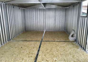 Восхитительная гараж-мастерская в блестящем цинковом цвете в деревне Березняки, г. Сергиев Посад, МО