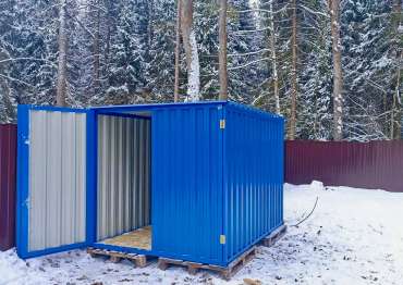 Универсальный хозблок для хранения хозяйственного инвентаря в ярком синем цвете в МО