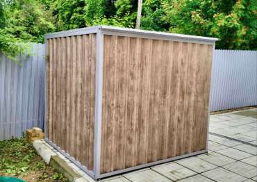 Компактный хозблок для хранения квадроцикла в двойной расцветке в дер. Сокольники, Дмитровский г.о., МО