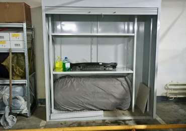 Компактный шкаф в паркинг для хранения вещей в г. Москва