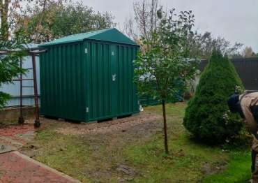 Вместительный хозблок для личных вещей в сочном зеленом цвете в дер. Малые Горки, Наро-Фоминский р-н, МО