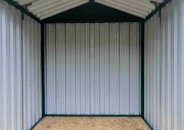 Роскошный хозблок для личных вещей в сочном зеленом цвете в дер. Малые Горки, Наро-Фоминский р-н, МО