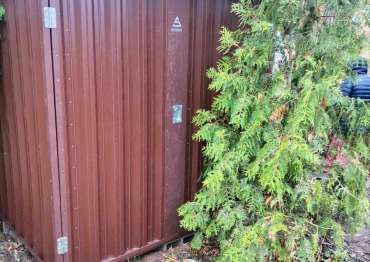 Два компактных хозблока для стройматериалов и инвентаря в шоколадном цвете в дер. Дунино, Одинцовский р-н, МО