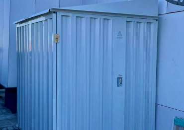 Вместительный хозблок для хранения хозяйственного инвентаря по индивидуальным размерам в г. Москва