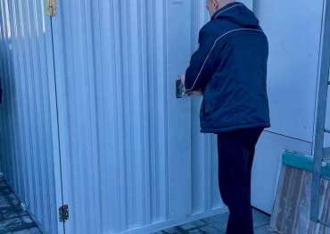 Компактный хозблок для хранения хозяйственного инвентаря по индивидуальным размерам в г. Москва