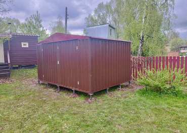 Компактный гараж для хранения садового инвентаря в двойной расцветке в дер. Девяткино, Ступинский р-н, МО