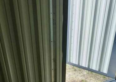 Прочный контейнер для хранения садового инвентаря в графитовом цвете в дер. Лаптево, Раменский р-н, МО